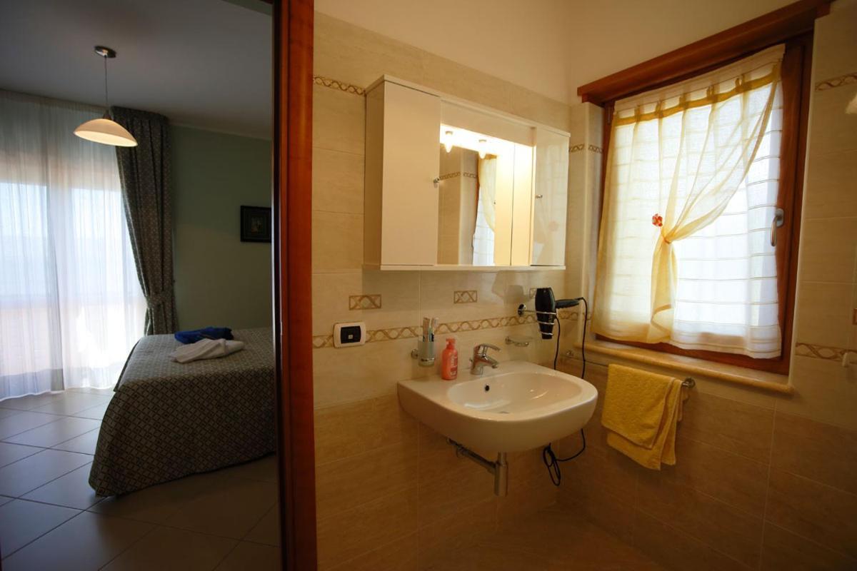 B&B Villa Maria カタンザーロ エクステリア 写真